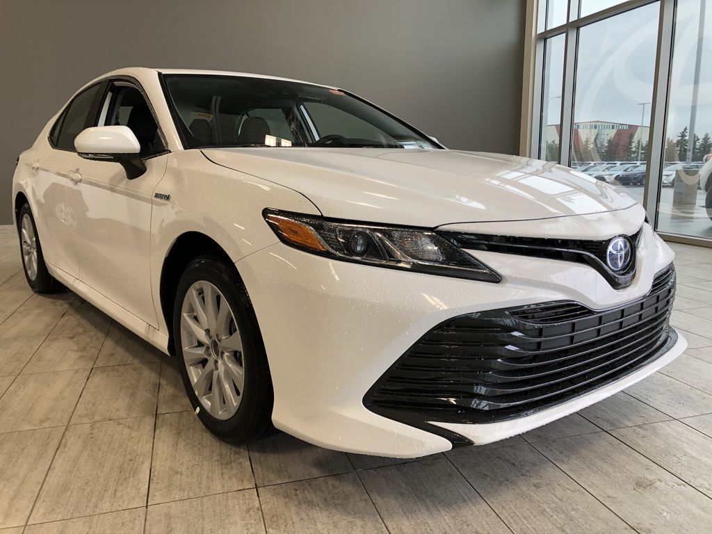 New 2020 Toyota Camry LE Front Wheel Drive 4 Door Car